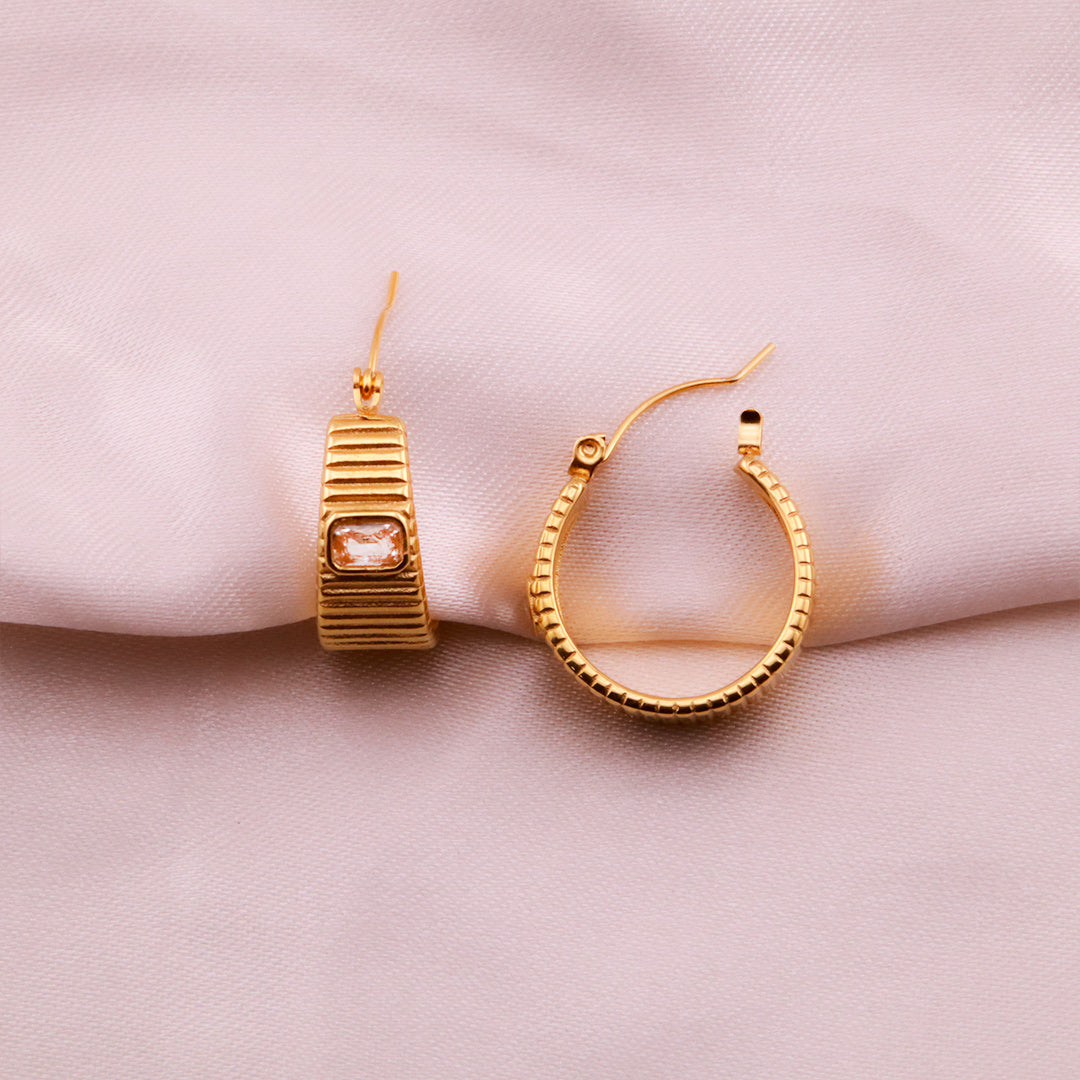 Aretes Candonga en Acero con Zirconia – Dorado PVD y Plateado