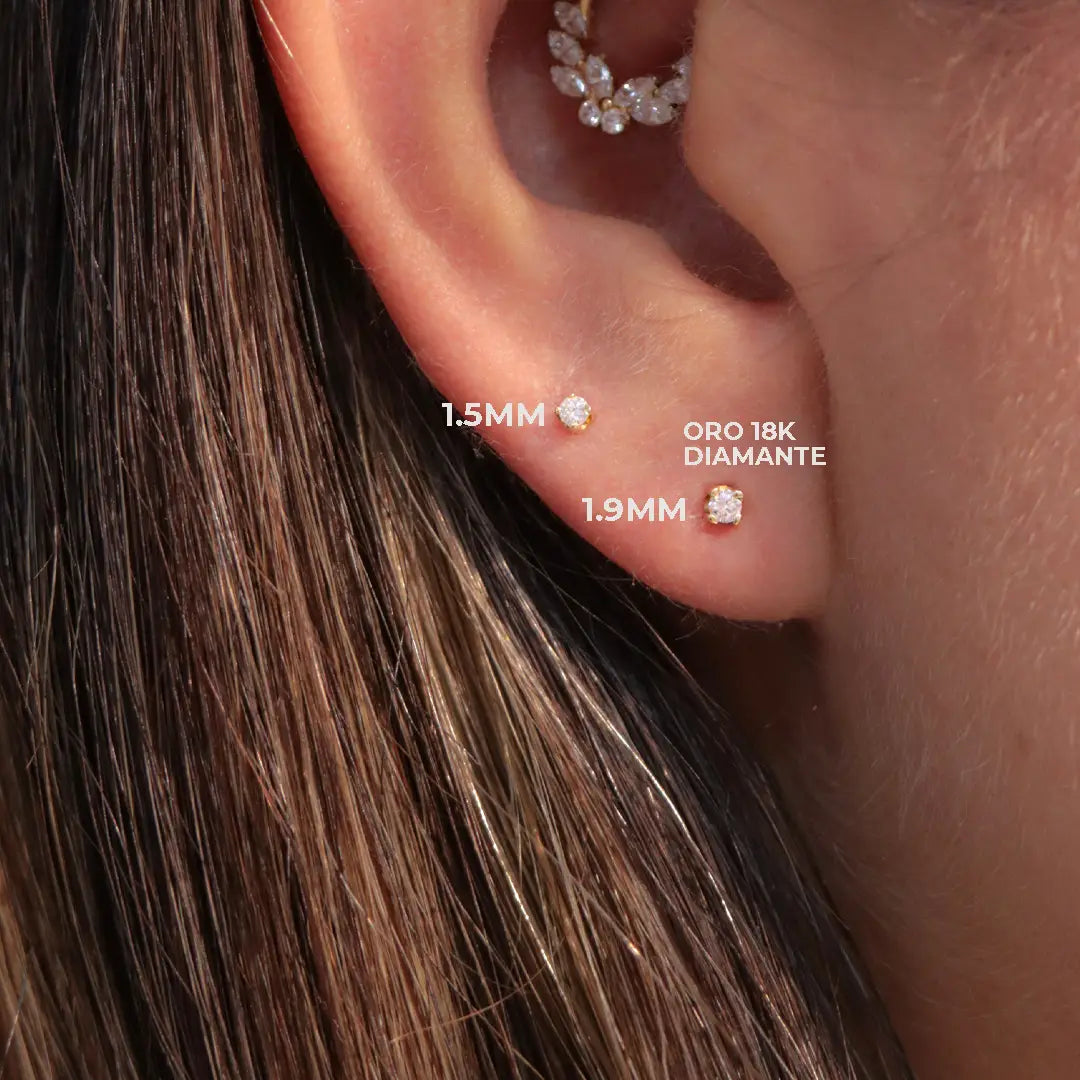 Aretes en Oro 18K con Diamante Natural – Diseño H Helix