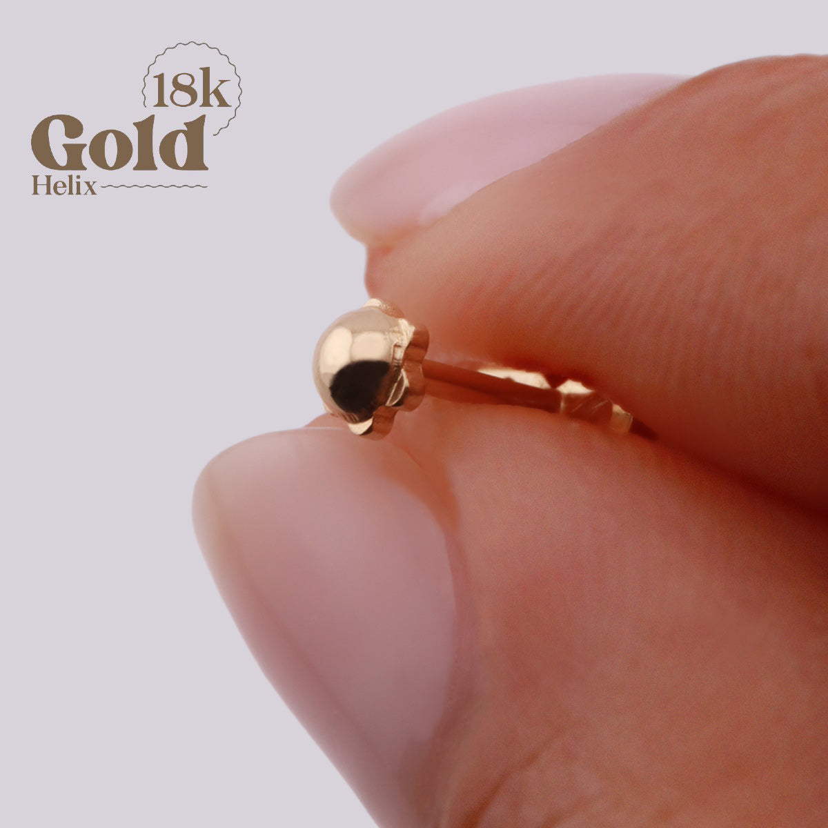 Aretes Topo Oro 18K con Tres Diamantes Negros