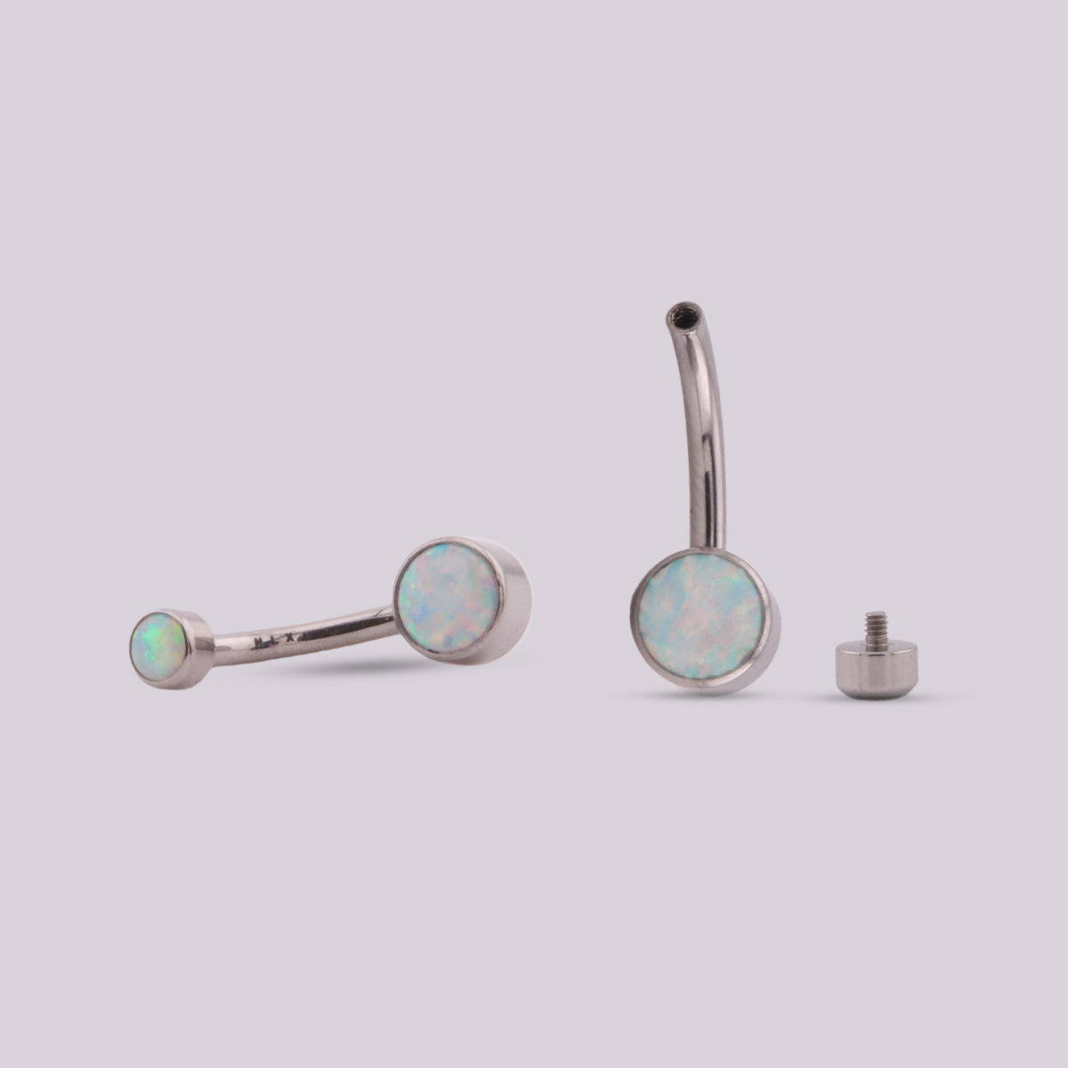 Joya para Ombligo Opal Tornasol en Titanio – Plateado