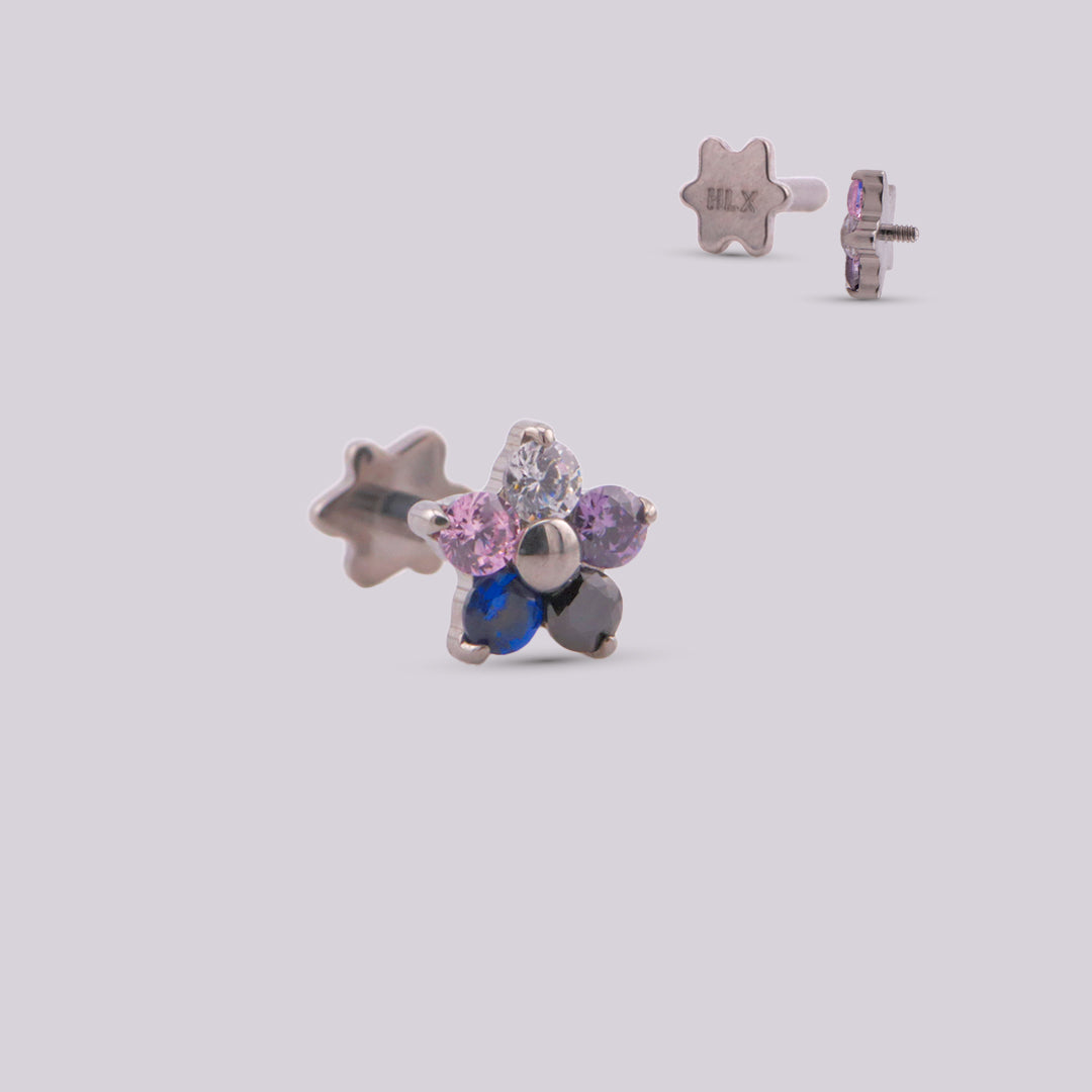 Piercing Lirio Flower en Titanio