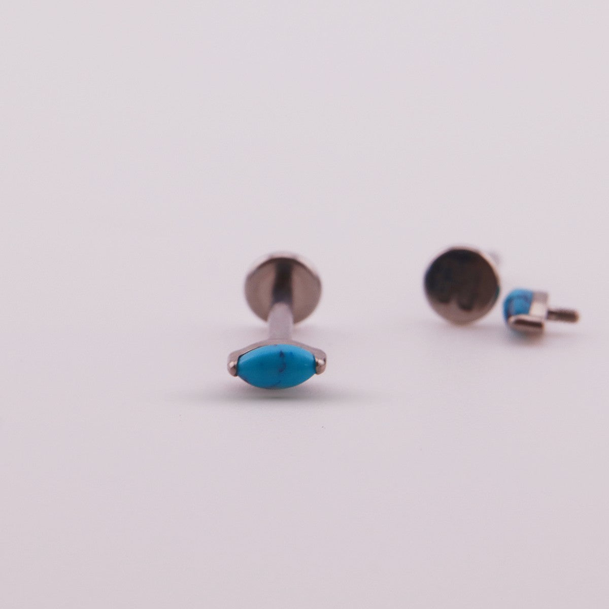 Labret NOA en Titanio